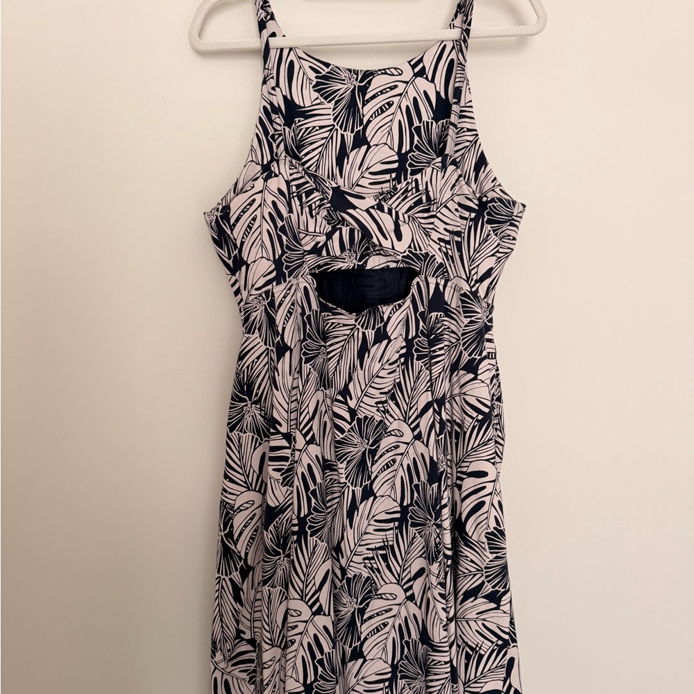 Pact Navyand White Leaf Print Midi Dress - Picture 4 of 5